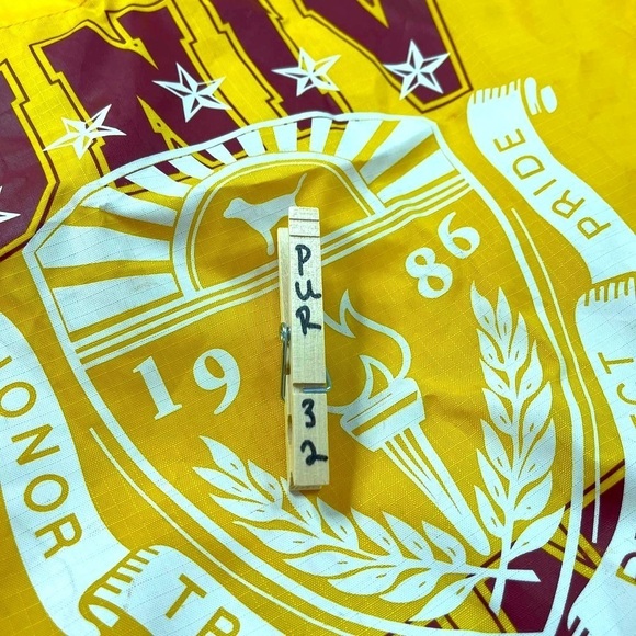 PINK University Victoria's Secret Big Tote - Picture 13 of 13